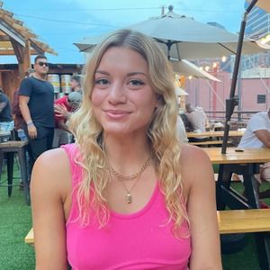 Meet your Posher, Gina